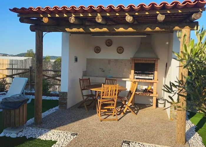 Moinho Longas Prázdninový dům Montelavar